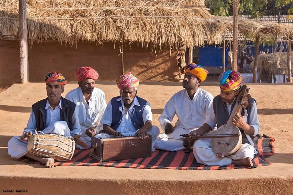 The culture of India is usually appreciated through its magnificent structures, vibrant festivals, and classical arts. However, there are communities that have been maintaining these aspects of the Indian culture through the generations, and without them, this culture would not survive.